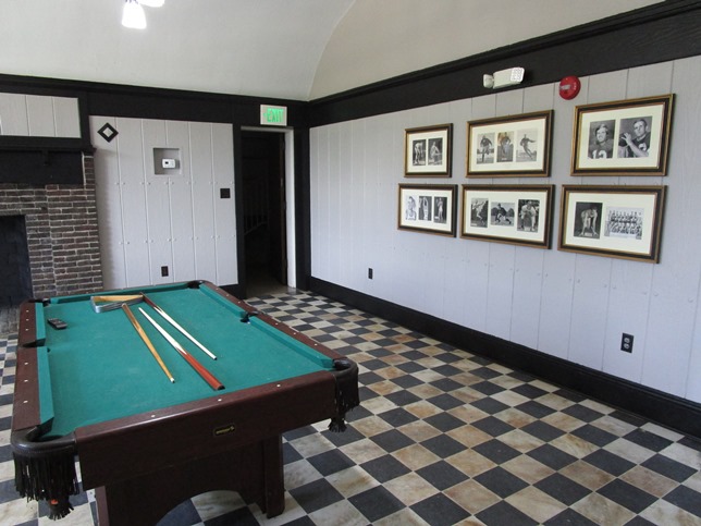 Delta Delta Chapter House Game Room